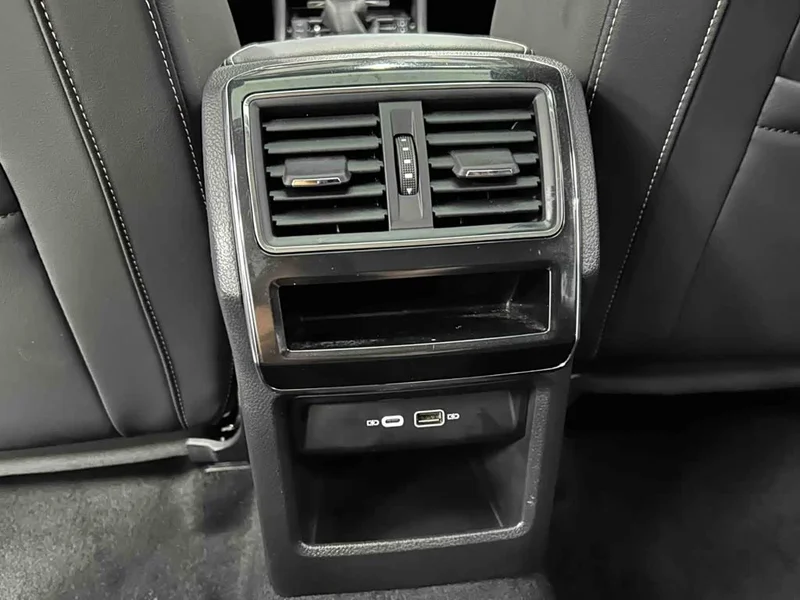 Skoda Superb — фото 20