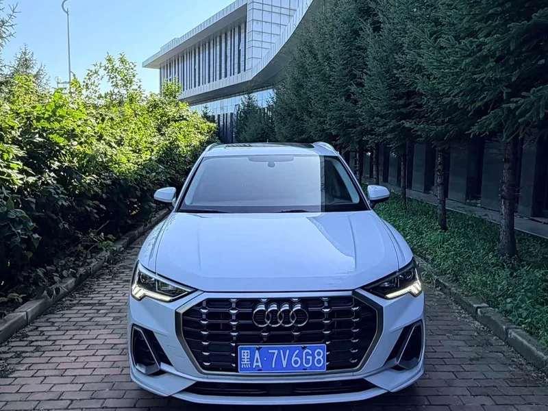 Audi Q3 — фото 2