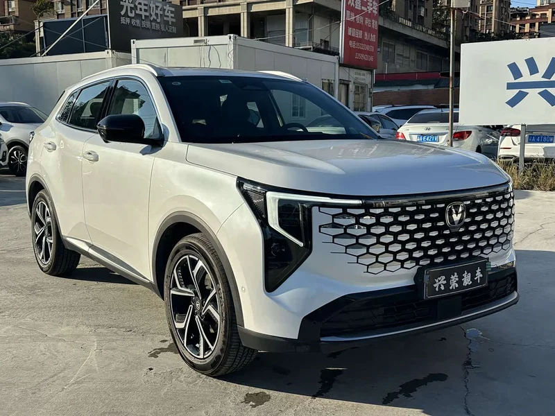 Changan CS55PLUS — фото 3