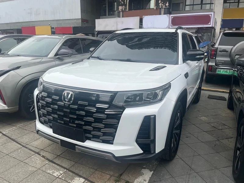 Changan CS95 — фото 1