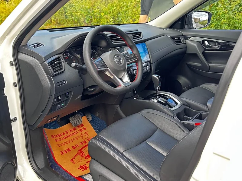 Nissan X-Trail — фото 10