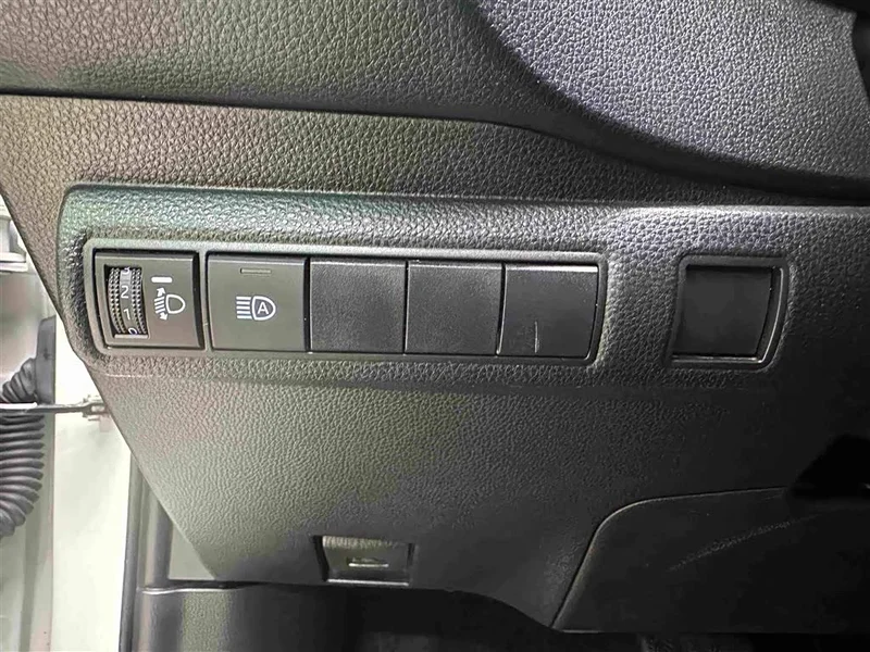 Toyota Levin — фото 11