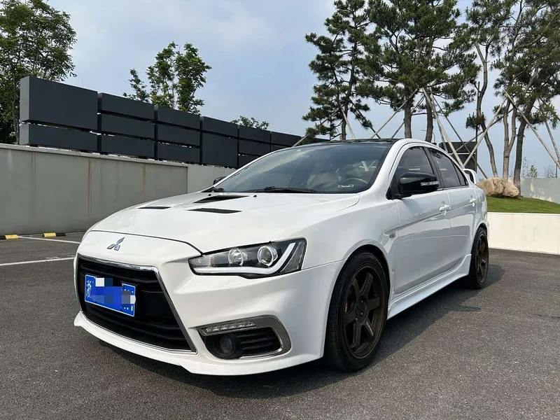Mitsubishi Lancer EX