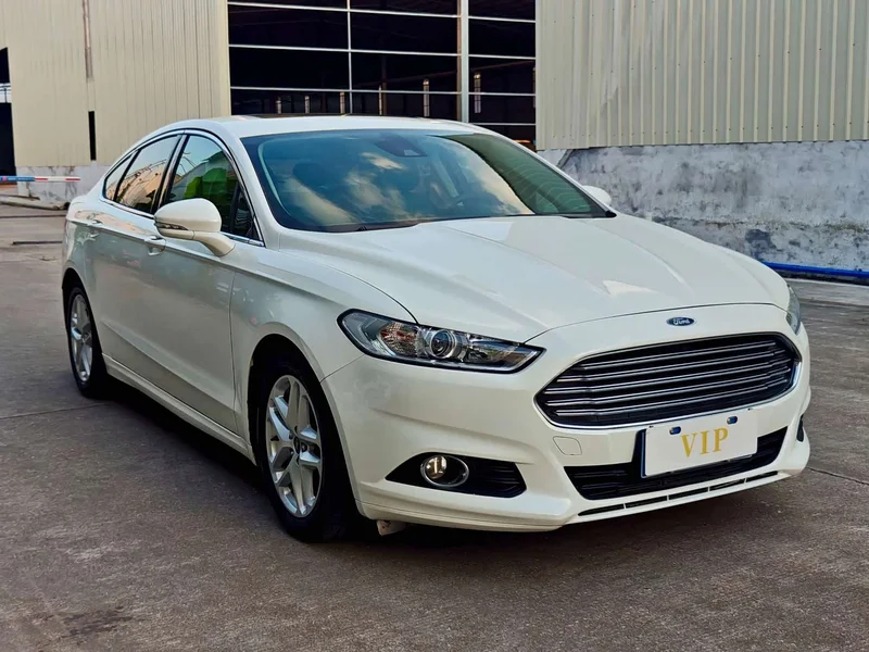 Ford Mondeo — фото 3
