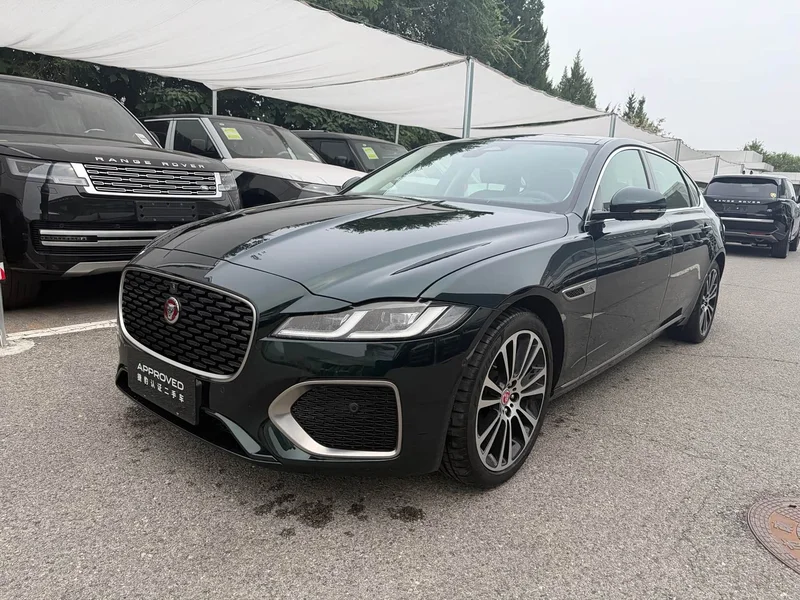Jaguar XFL