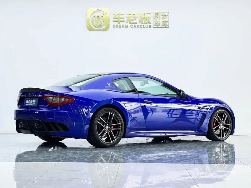 Maserati GranTurismo — фото 4