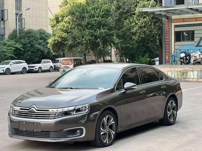 Citroën C6