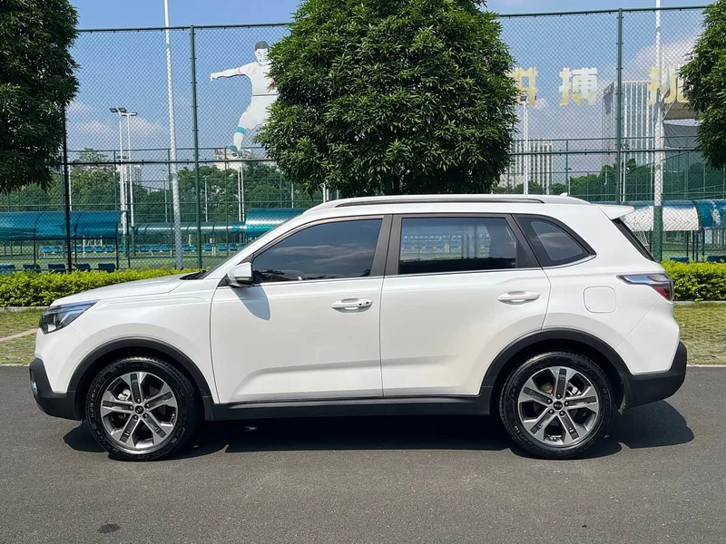 Kia Sportage — фото 4