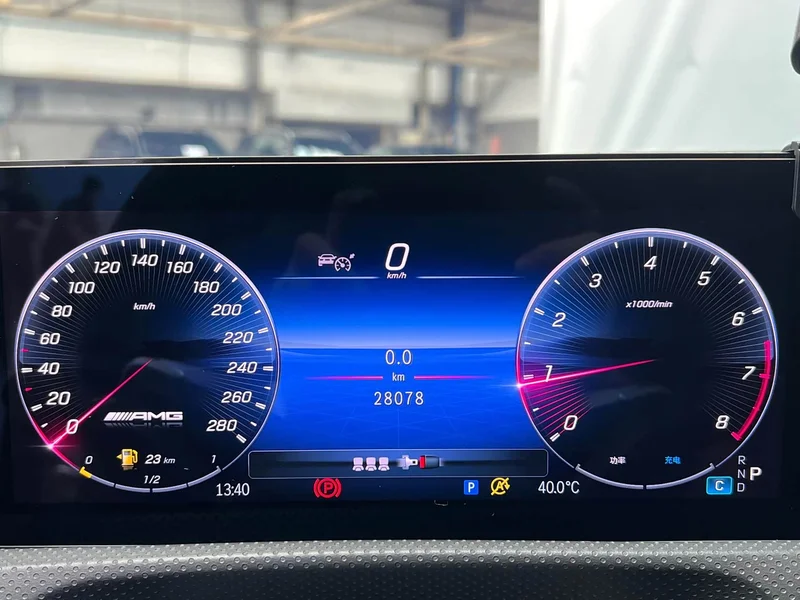 Mercedes-Benz A-Class AMG — фото 12