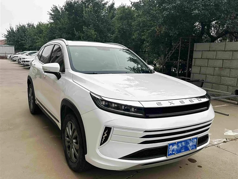 Exeed Zhuifeng — фото 3