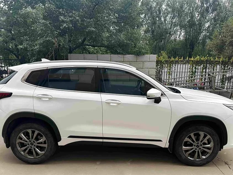 Exeed Zhuifeng — фото 10