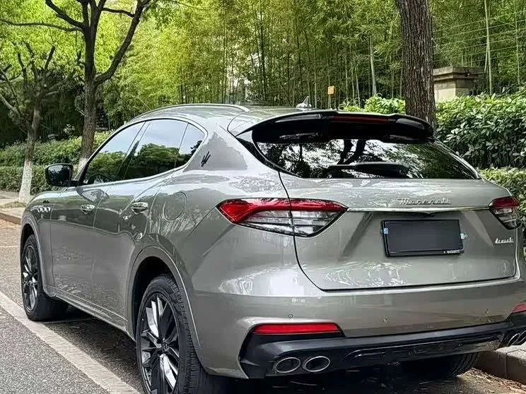 Maserati Levante — фото 2