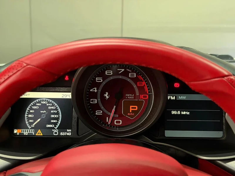 Ferrari F12 Berlinetta — фото 12