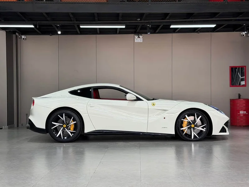 Ferrari F12 Berlinetta — фото 4