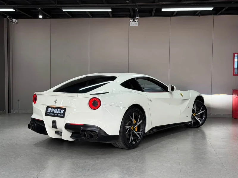 Ferrari F12 Berlinetta — фото 5