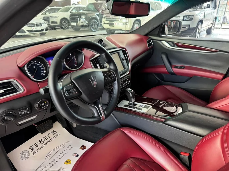 Maserati Ghibli — фото 5
