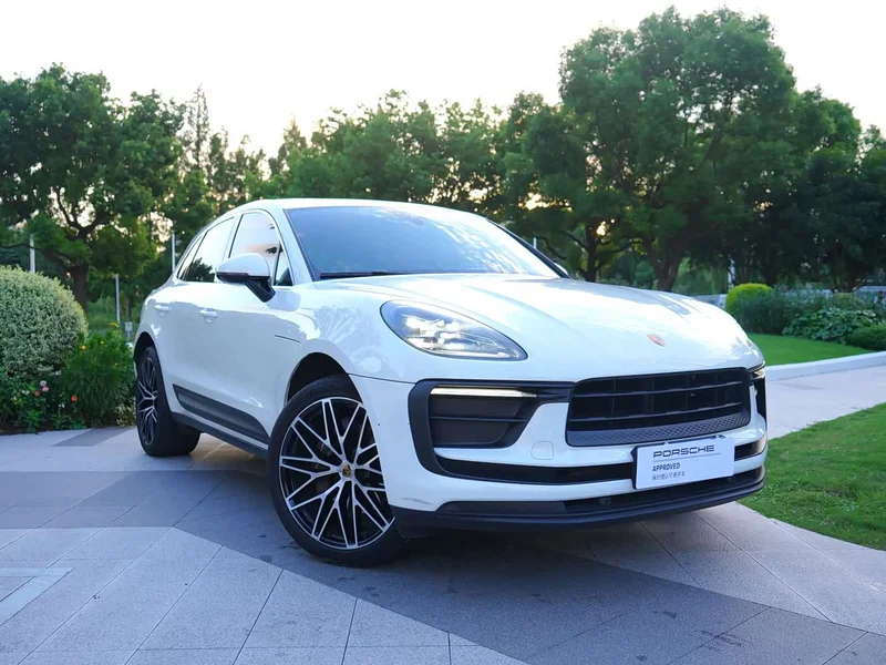Porsche Macan — фото 16