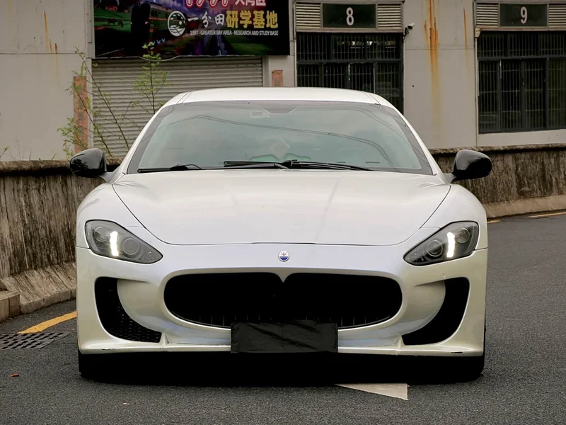 Maserati GranTurismo — фото 2
