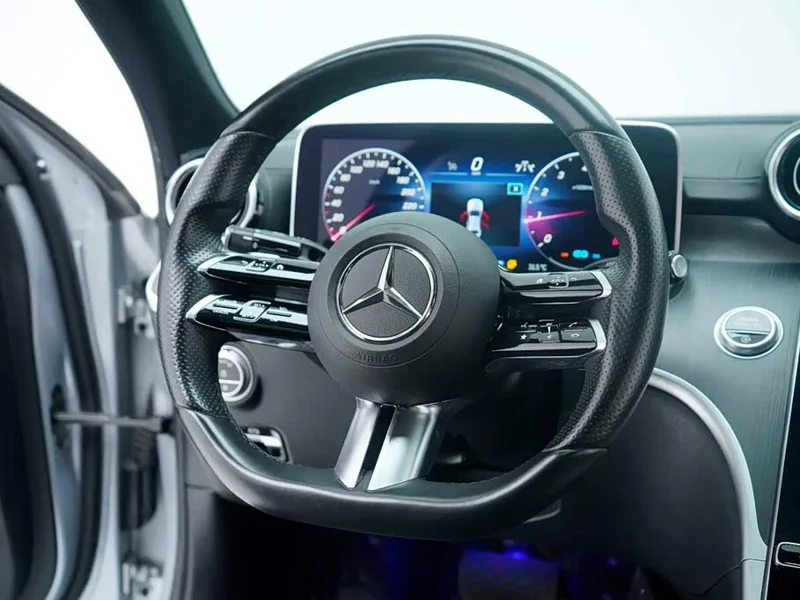 Mercedes-Benz C-Class — фото 16