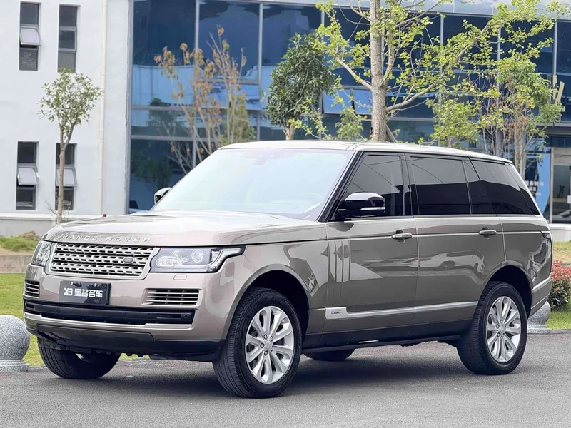 Land Rover Range Rover — фото 1