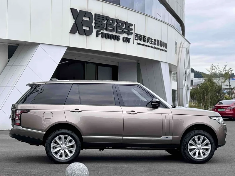 Land Rover Range Rover — фото 19