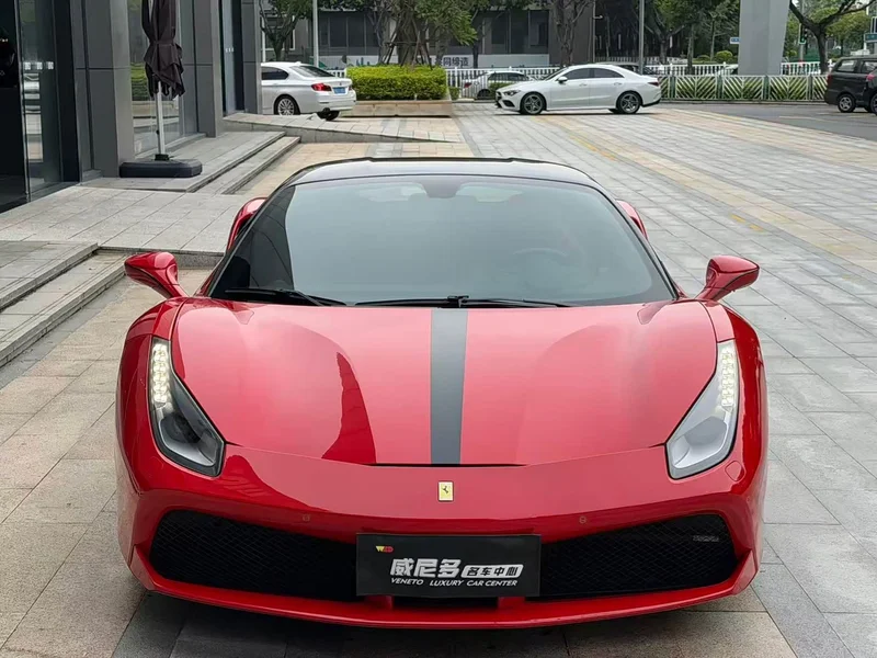 Ferrari 488 — фото 2