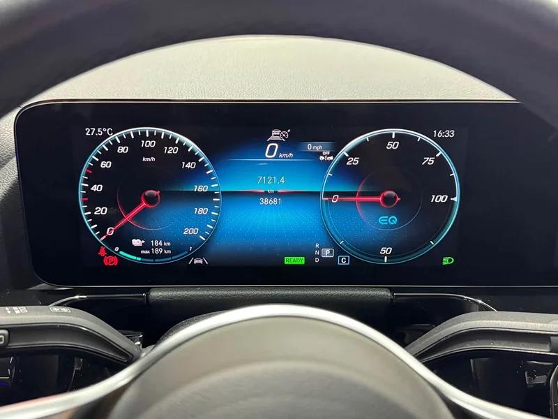 Mercedes-Benz EQA — фото 19