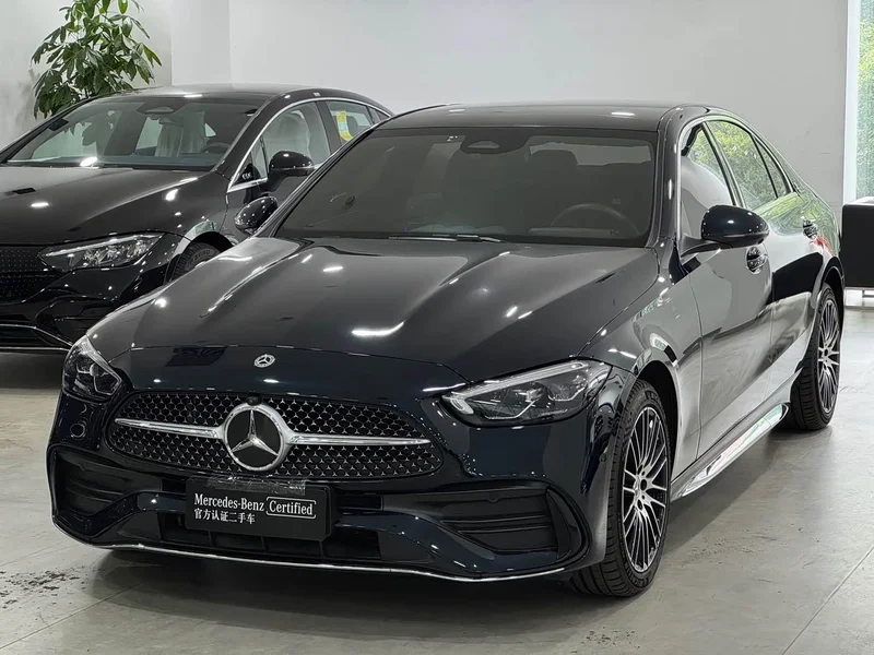 Mercedes-Benz C-Class — фото 1