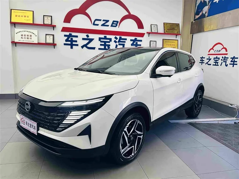 Nissan Qashqai — фото 1