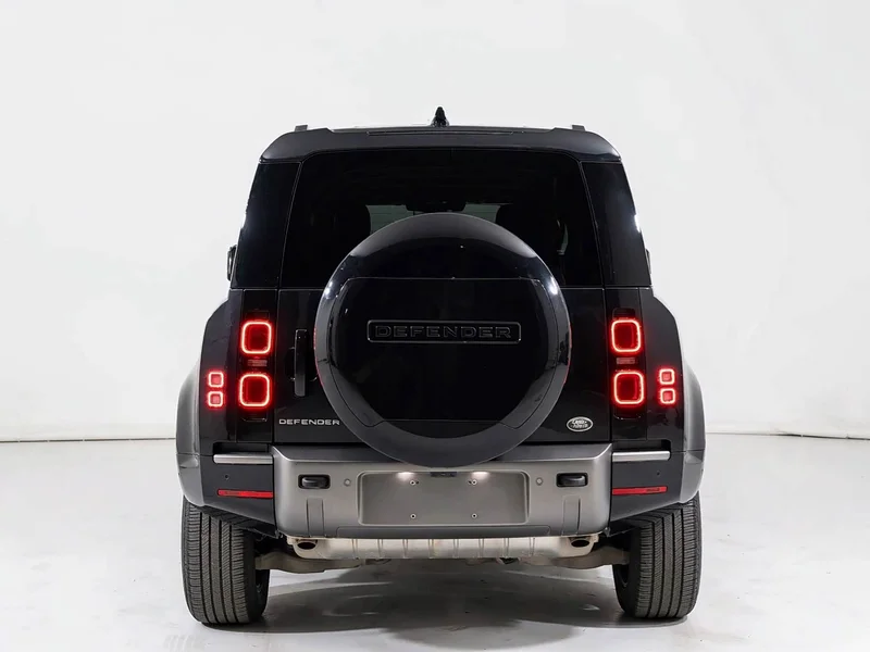 Land Rover Defender — фото 5