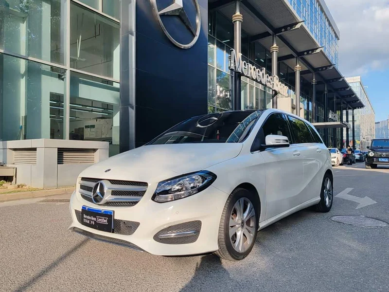 Mercedes-Benz B-Class — фото 1