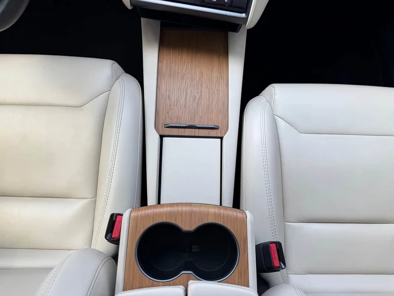 Tesla Model X — фото 11