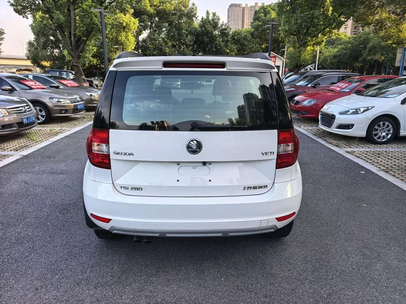 Skoda Yeti — фото 5