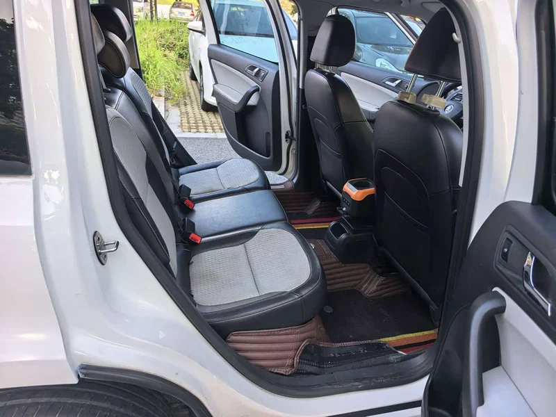 Skoda Yeti — фото 10