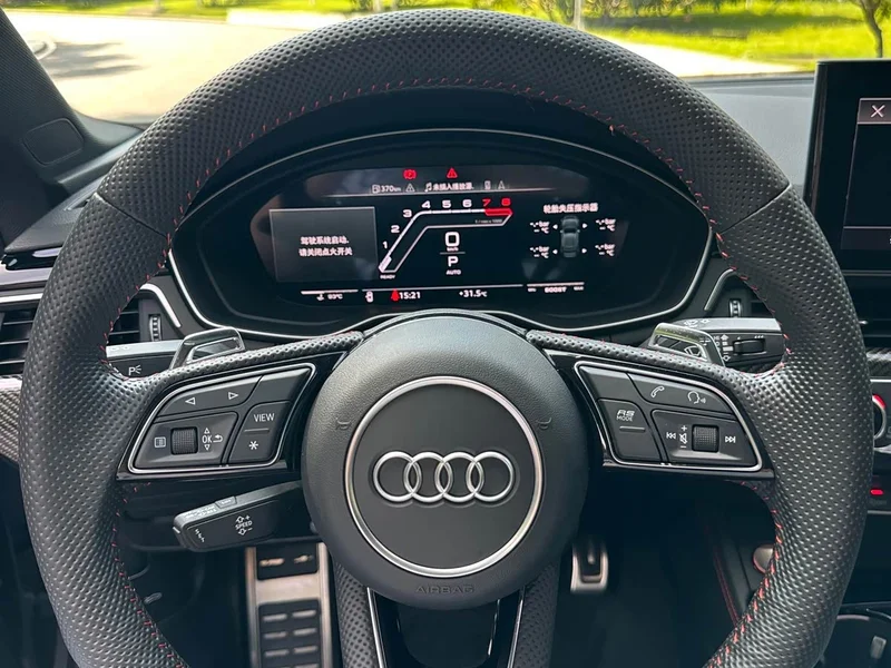 Audi RS 5 — фото 17