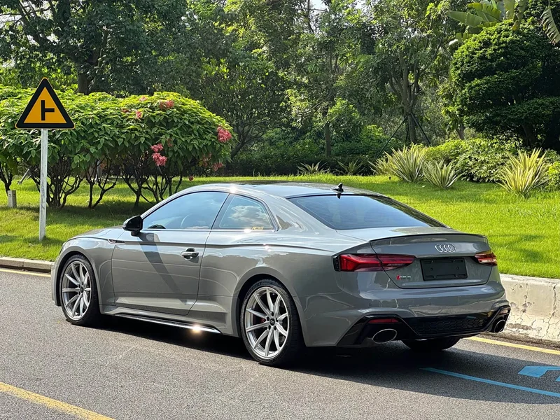 Audi RS 5 — фото 5