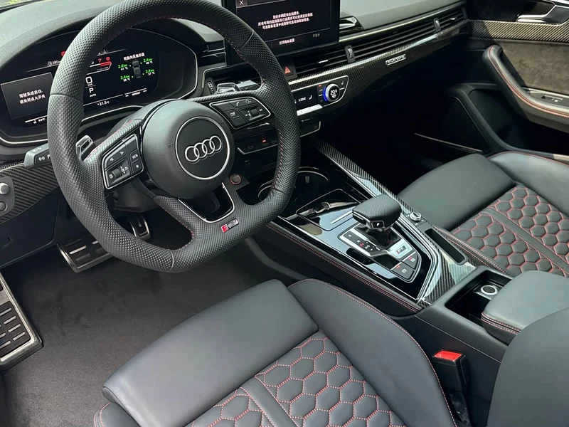 Audi RS 5 — фото 10