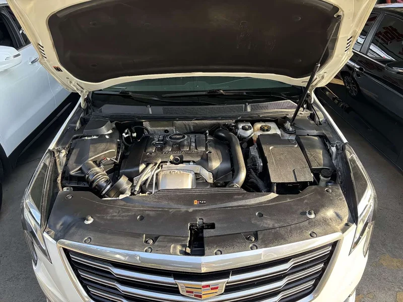 Cadillac XTS — фото 20