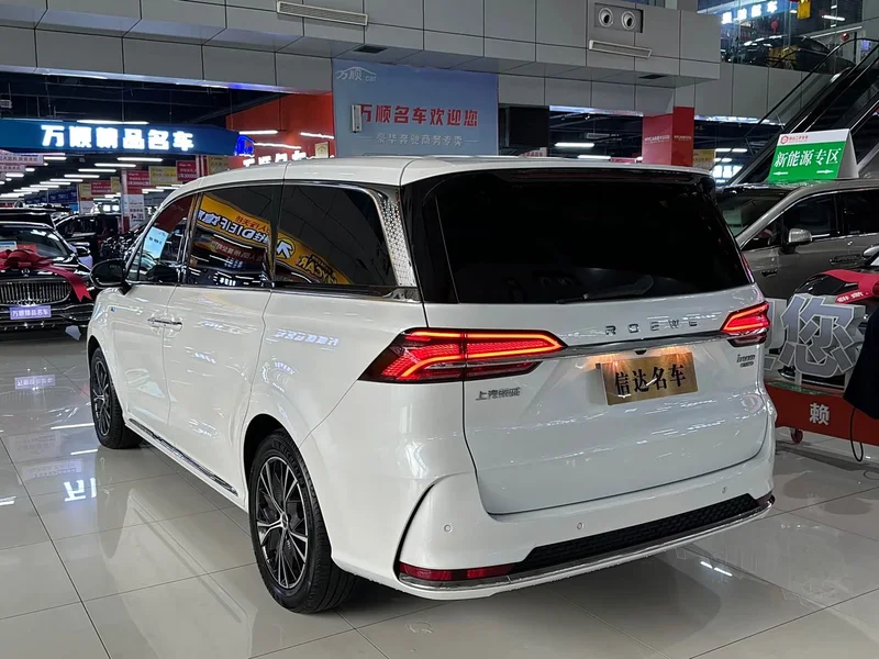 Roewe iMAX8 — фото 16