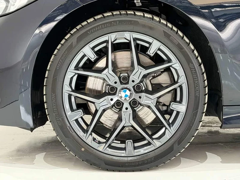 BMW 3-Series — фото 11