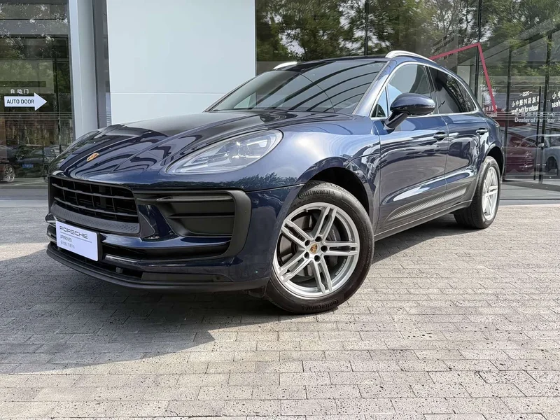 Porsche Macan — фото 1