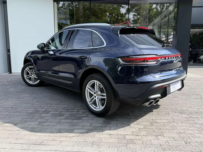 Porsche Macan — фото 15