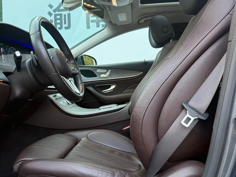 Mercedes-Benz CLS — фото 10