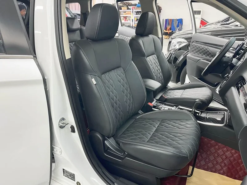 Mitsubishi Outlander — фото 14