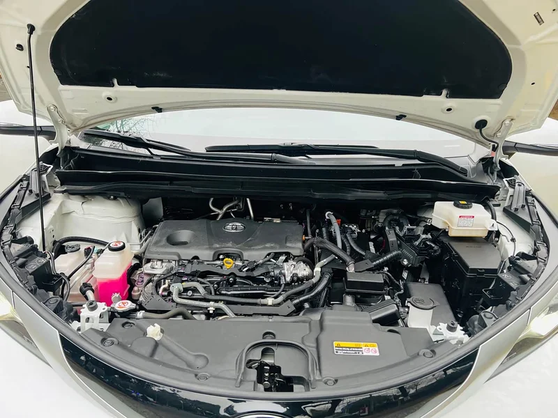 Toyota Sienna — фото 22