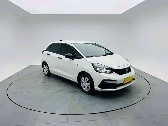 Honda Fit — фото 3