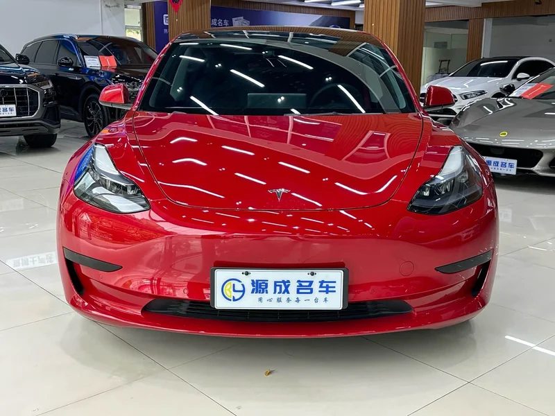 Tesla Model 3 — фото 3