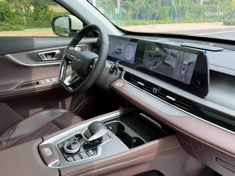 Chery Tiggo 8 Pro — фото 21