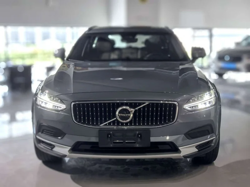 Volvo V90 — фото 2