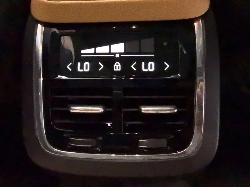 Volvo V90 — фото 23